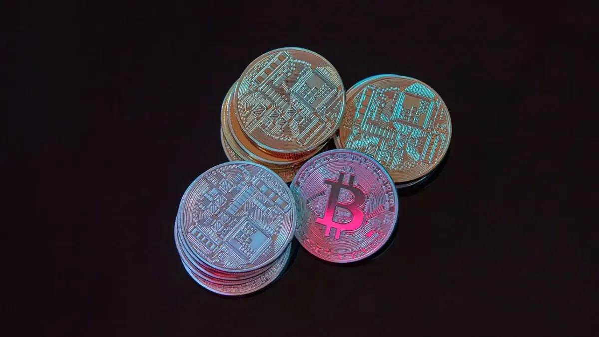 Bitcoin News: PayPal Moves 702 BTC to Paxos, Highlighting