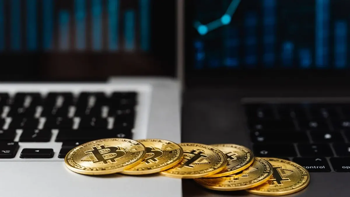 Bitfinex Analyzes Bitcoin’s Recent Slide Below $78K