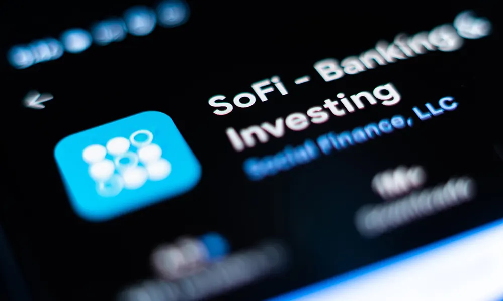 SoFi Posts Record Third-Quarter Revenue of $1.4 Billion, Raises Full-Year Guidance